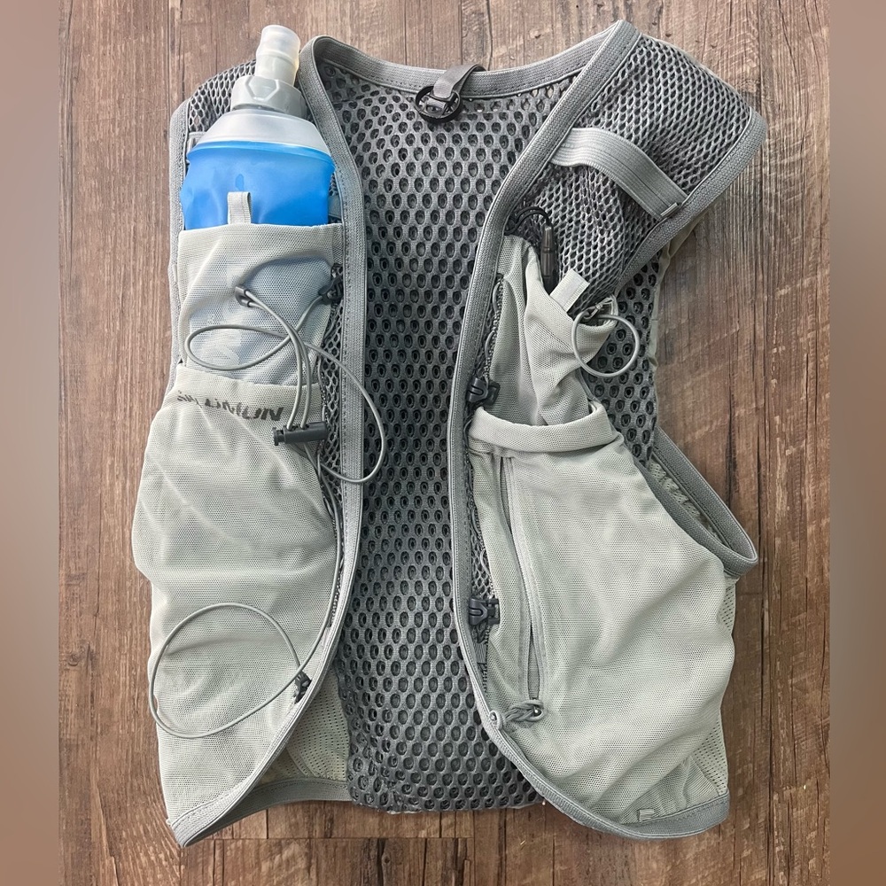 Salomon Active Skin 8 running vest with soft flask